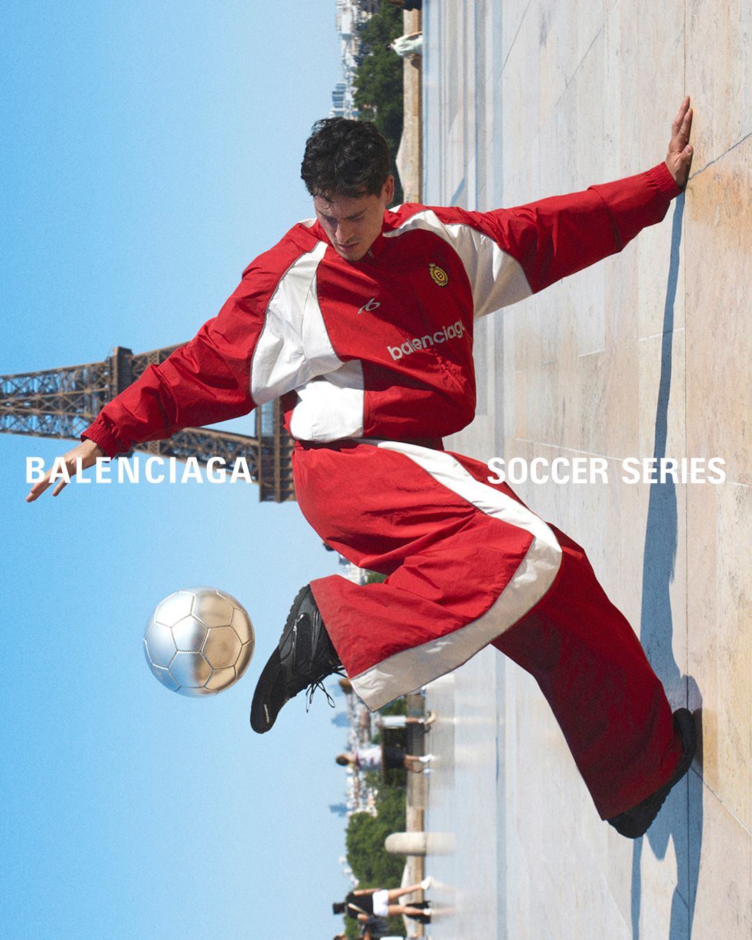 BALENCIAGA