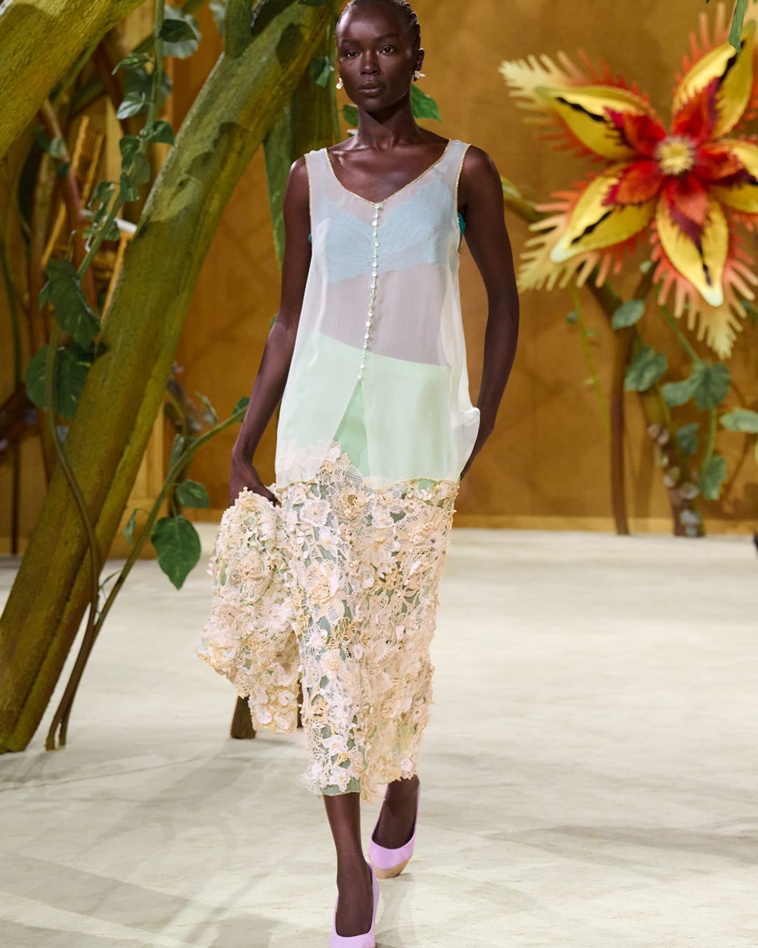 CHANEL
