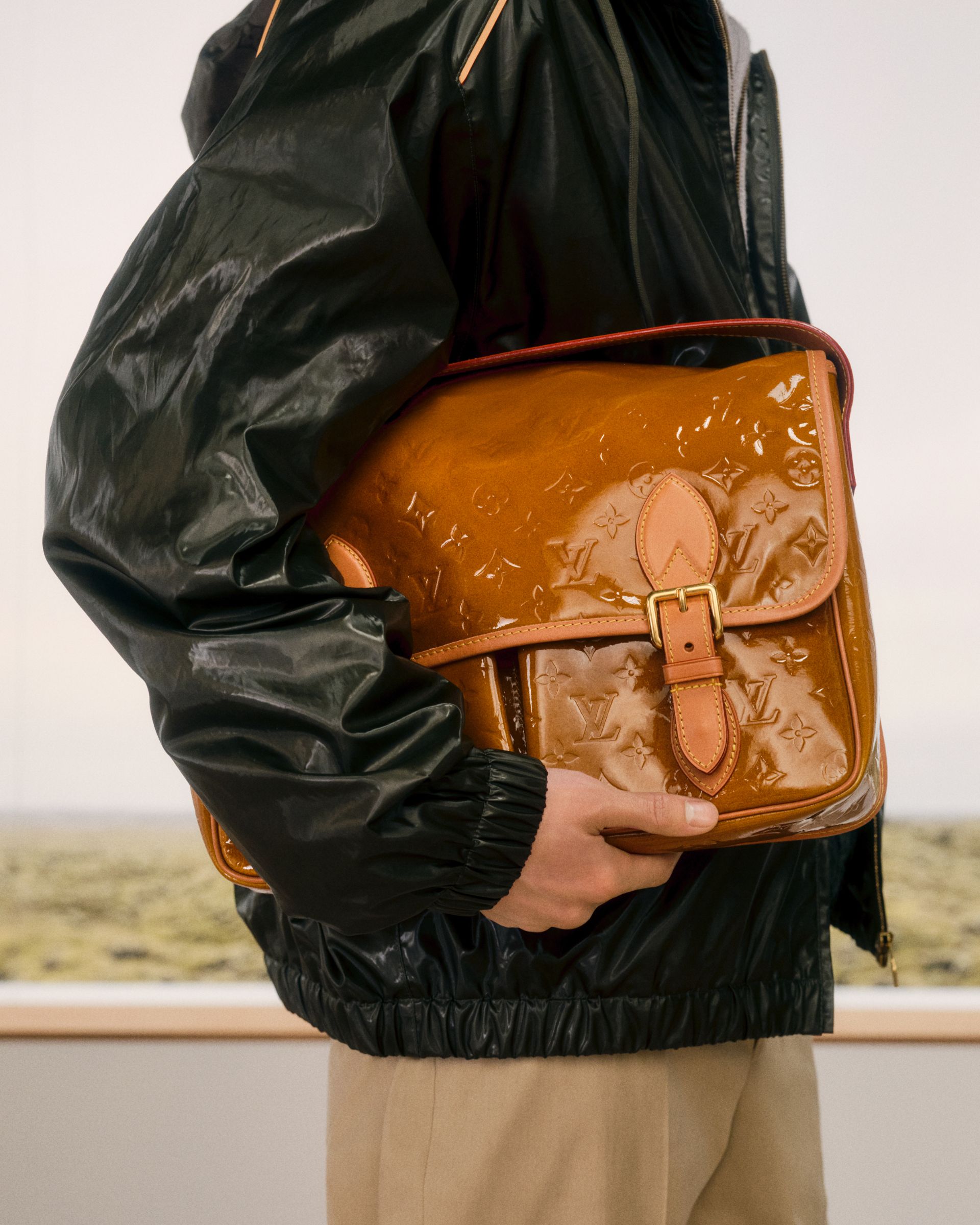 LOUIS VUITTON