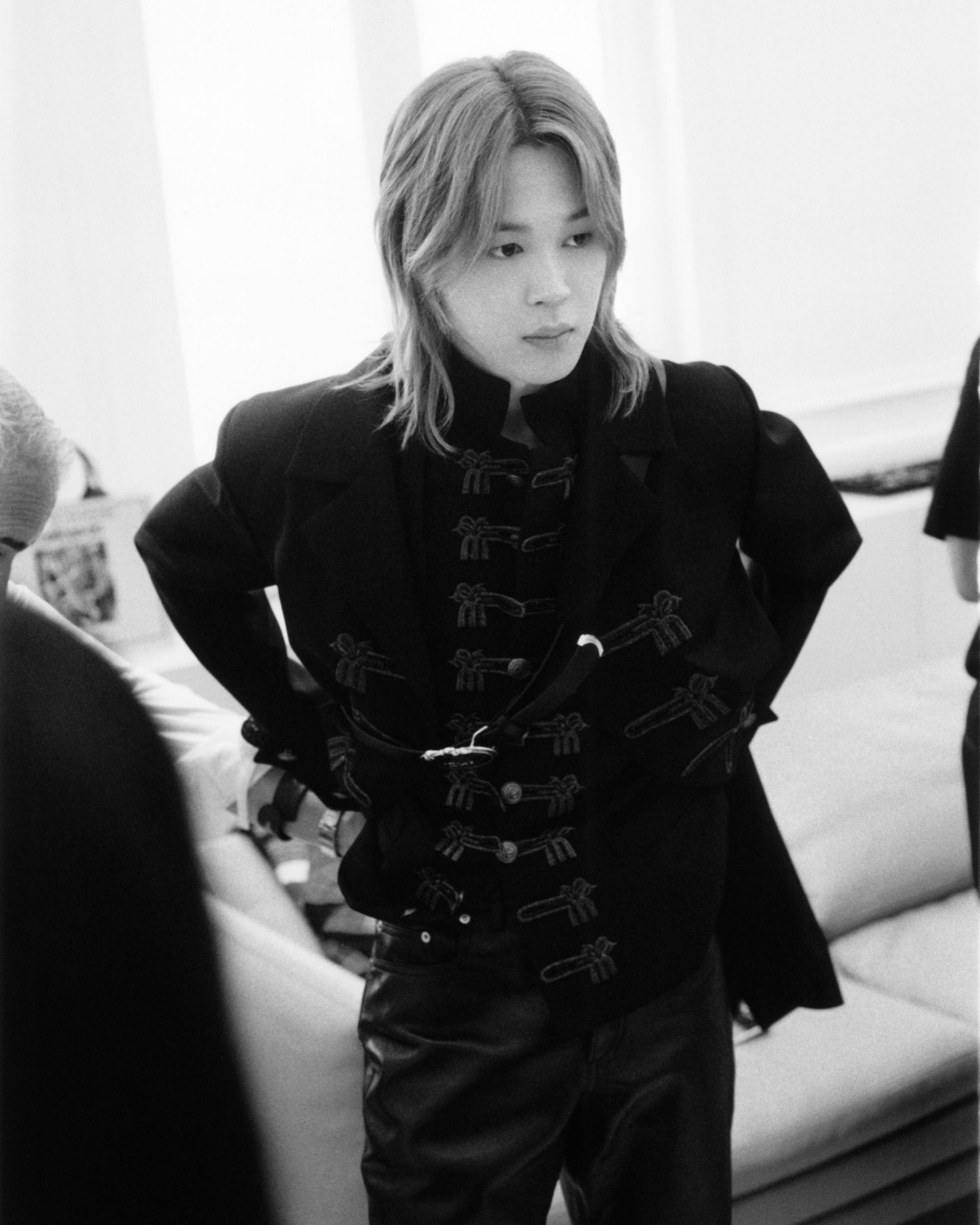 DIOR / @bts.bighitofficial 