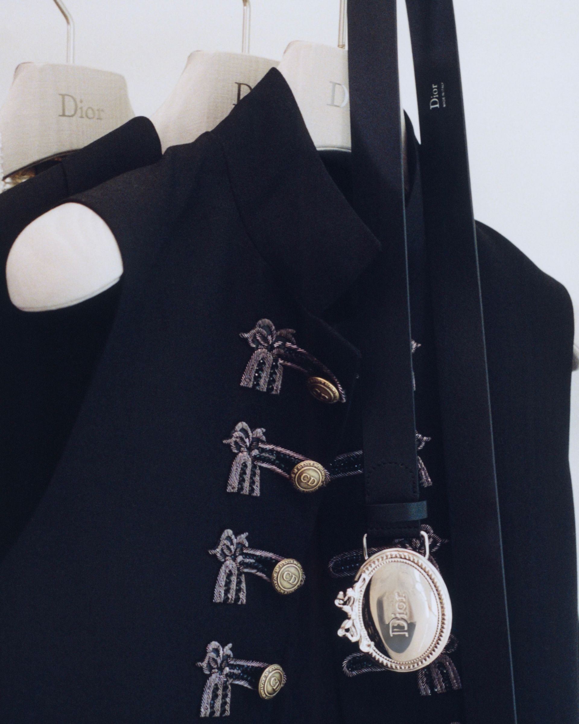 DIOR / @bts.bighitofficial 