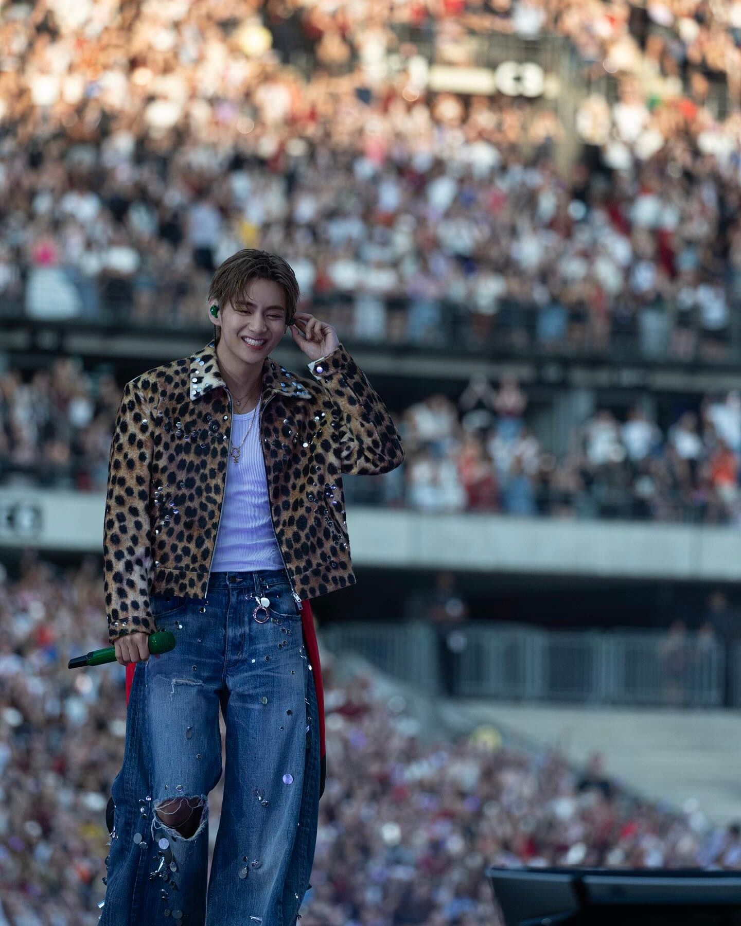 CELINE / @bts.bighitofficial 