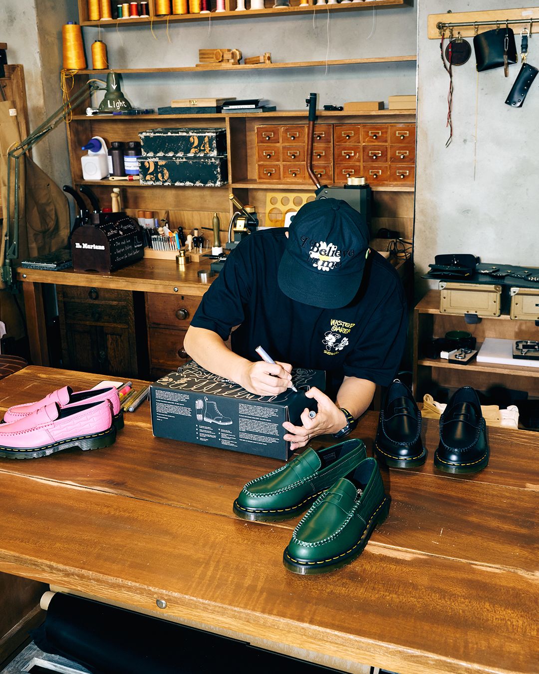 DR.MARTENS