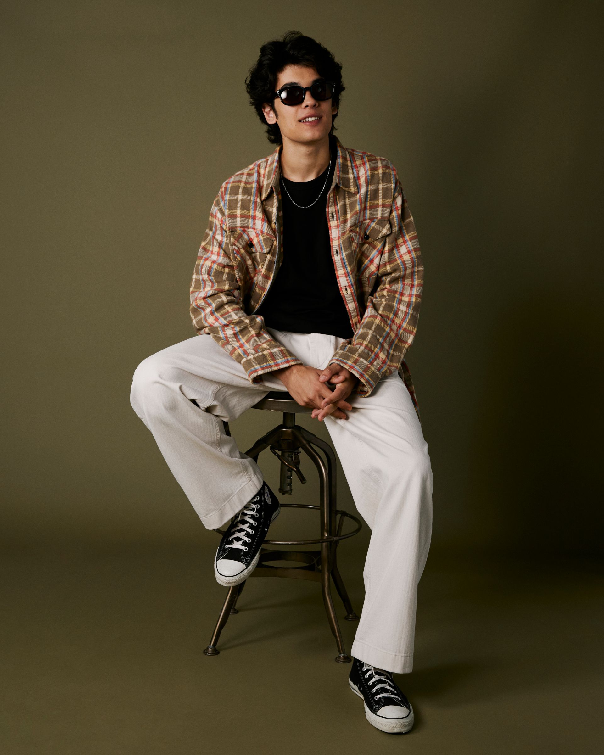 KHAKIS