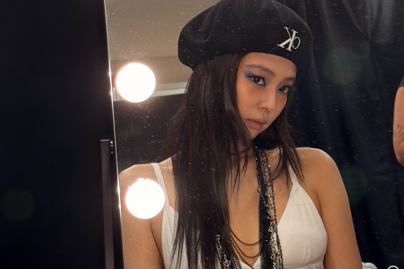 @jennierubyjane