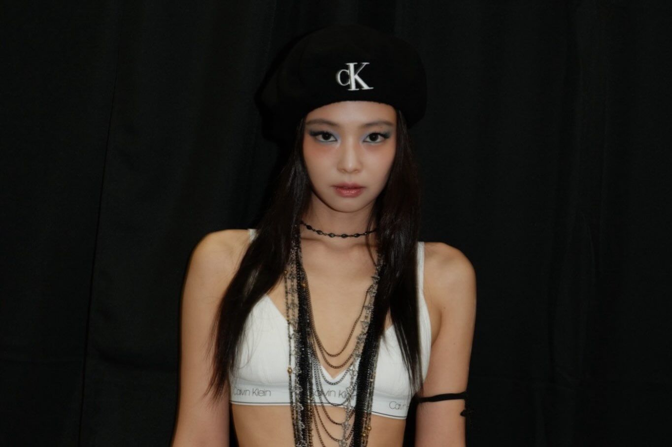 @jennierubyjane