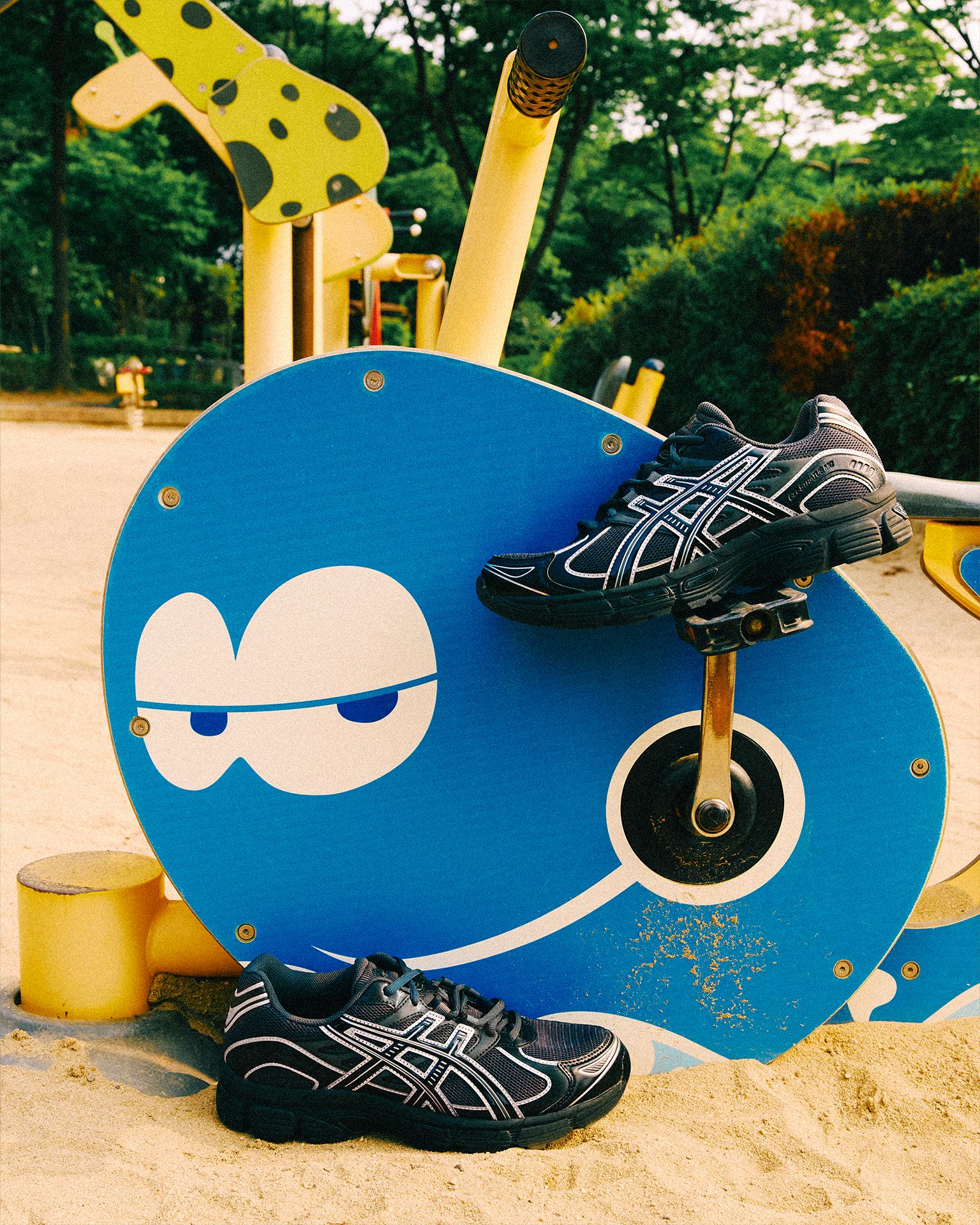 ASICS