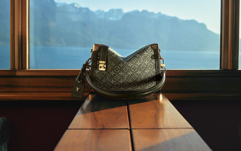LOUIS VUITTON