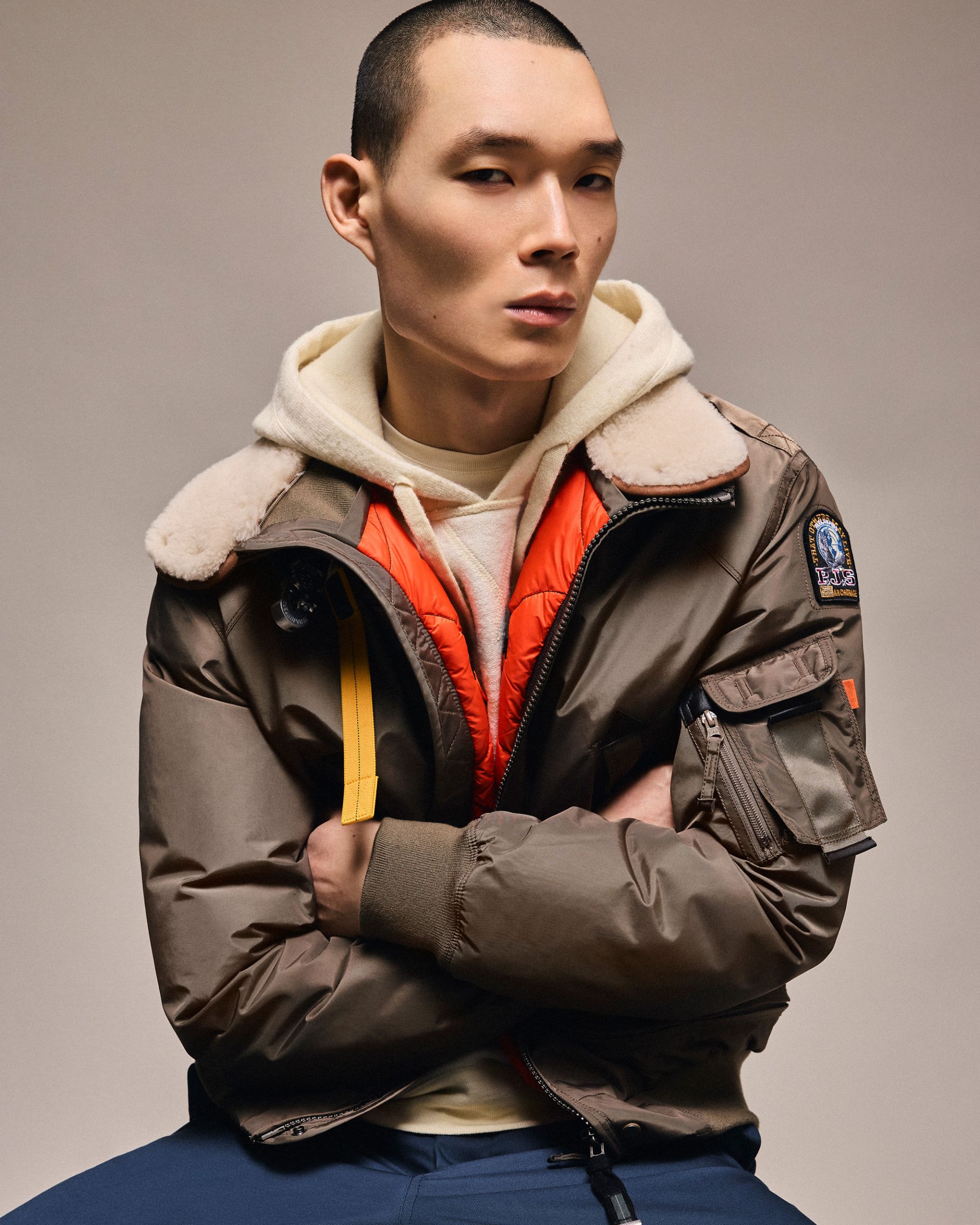 PARAJUMPERS