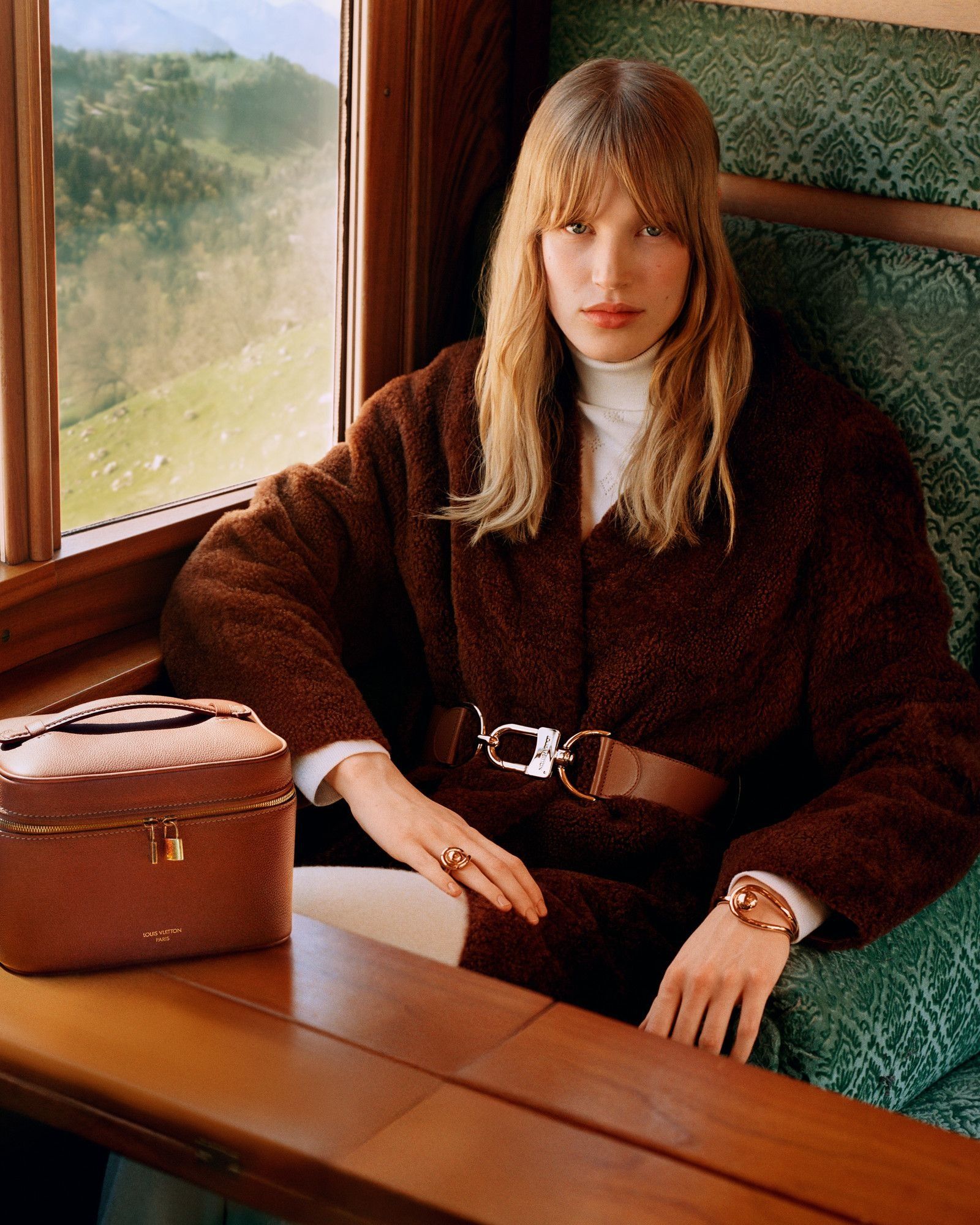 LOUIS VUITTON