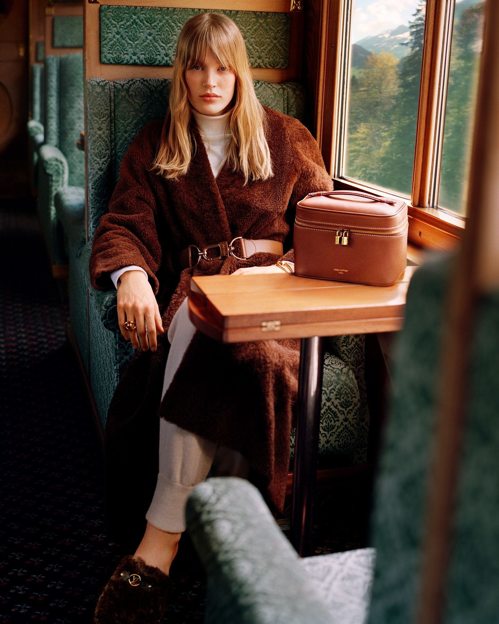 LOUIS VUITTON