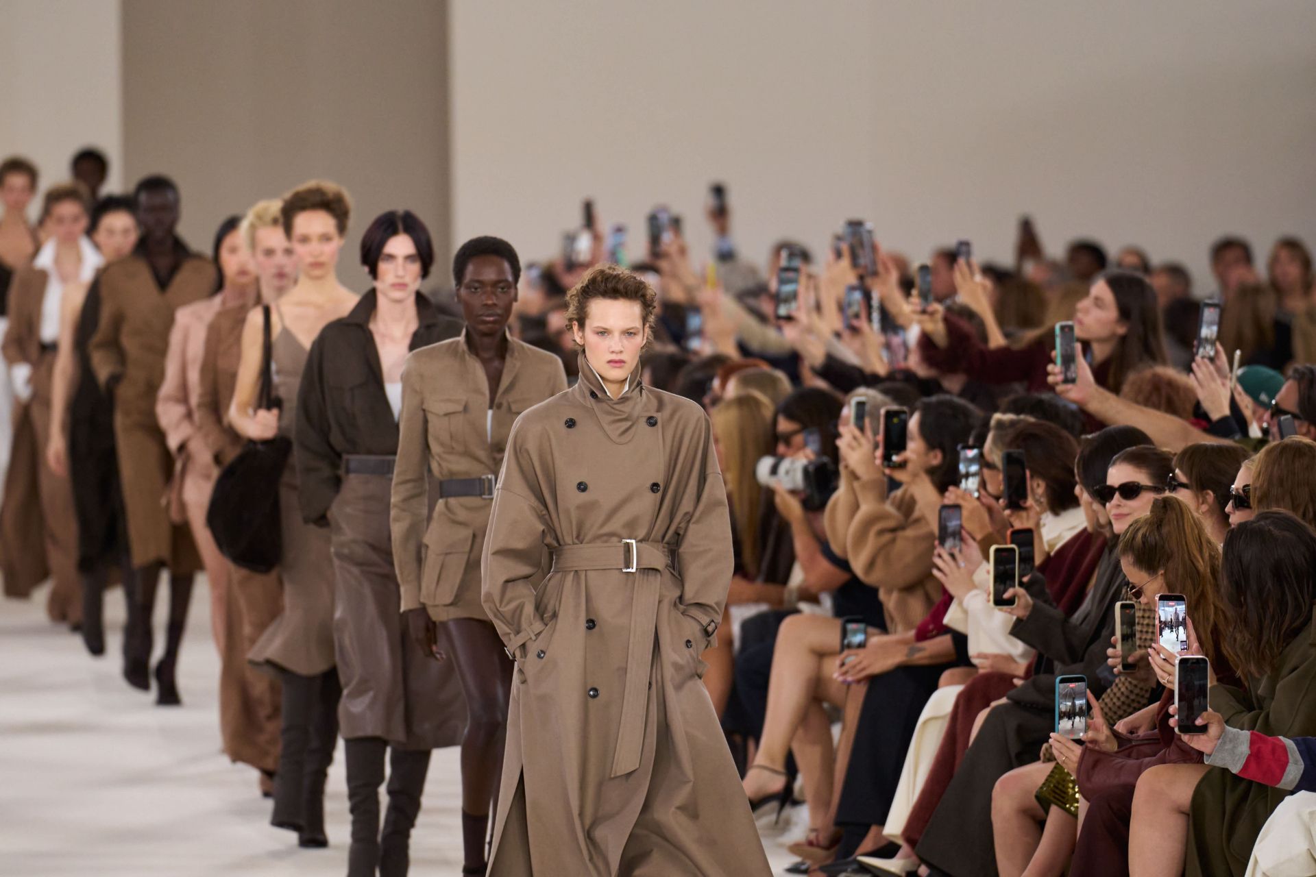 MAX MARA