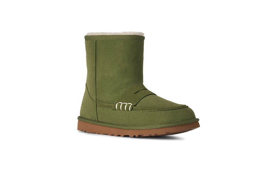 UGG