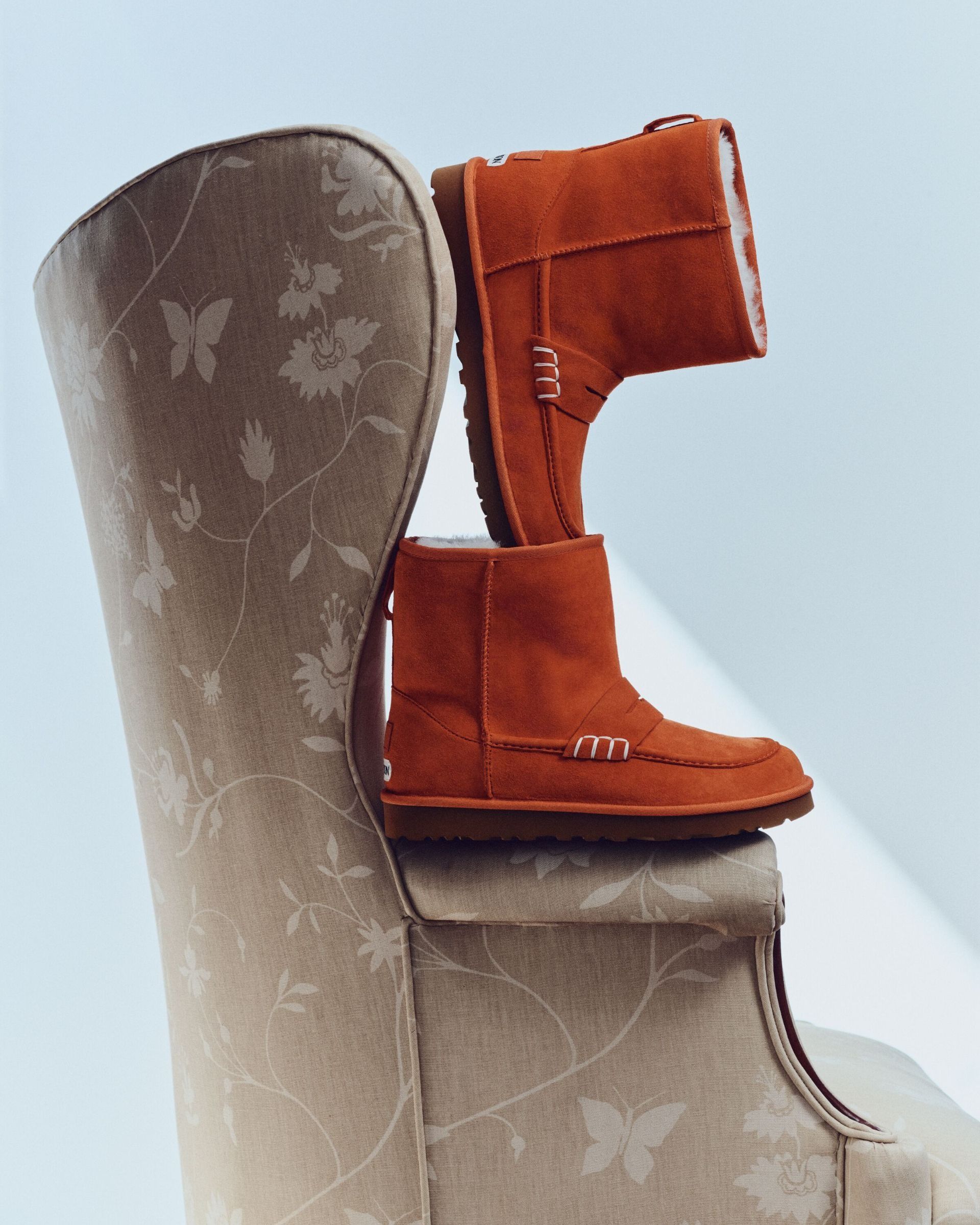 UGG