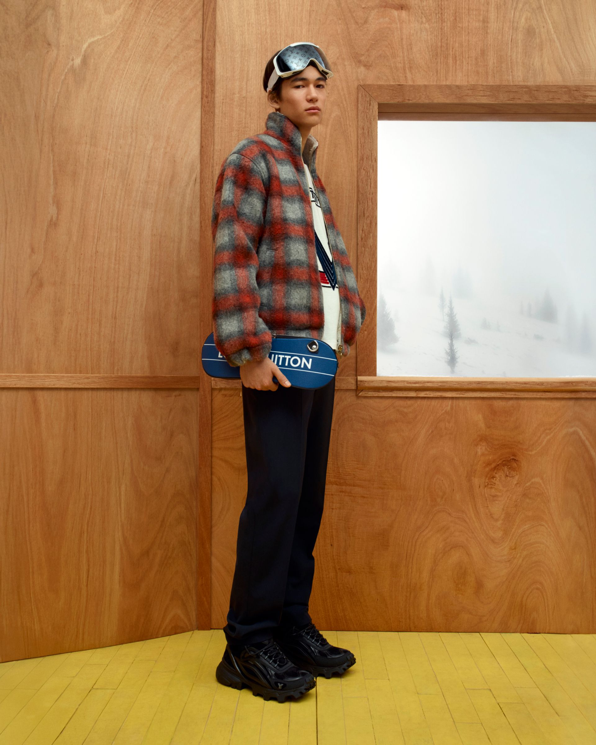 LOUIS VUITTON