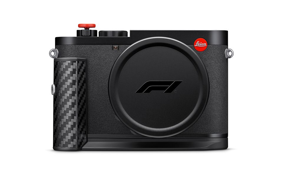 LEICA