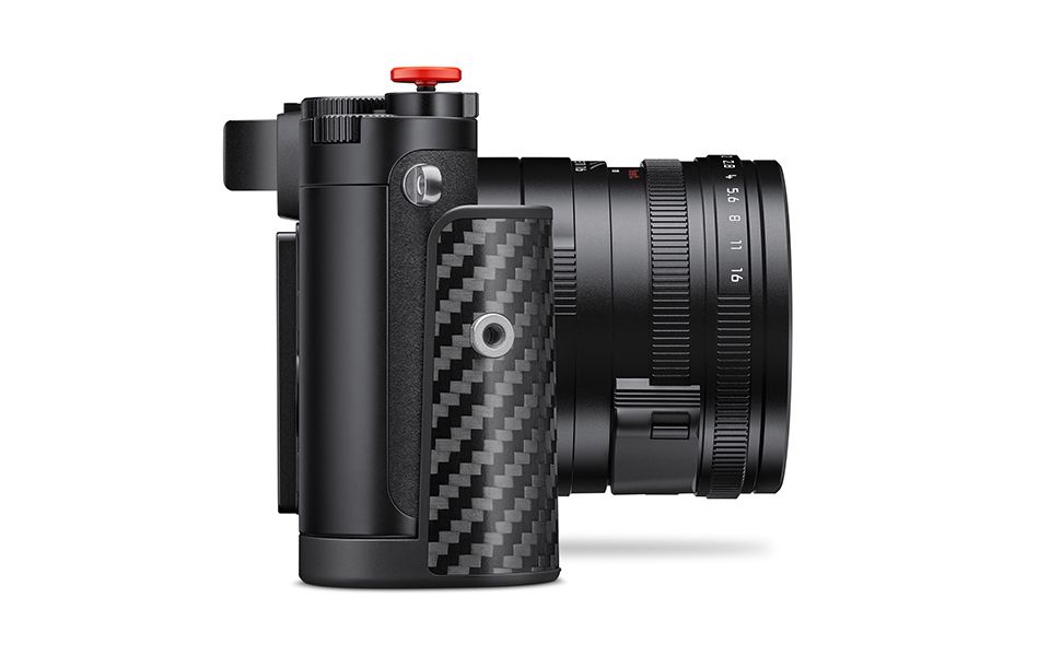 LEICA