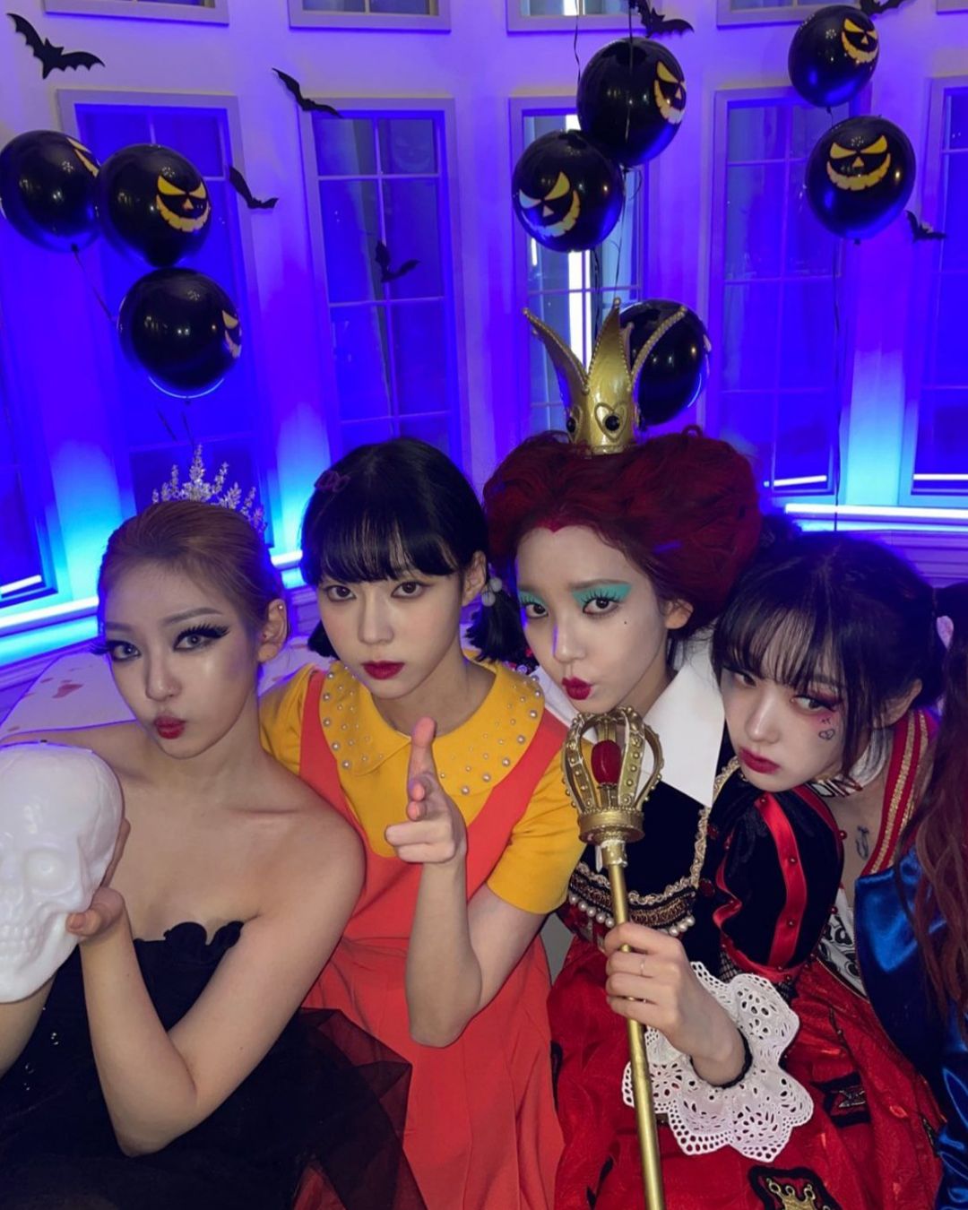 SM ENTERTAINMENT
