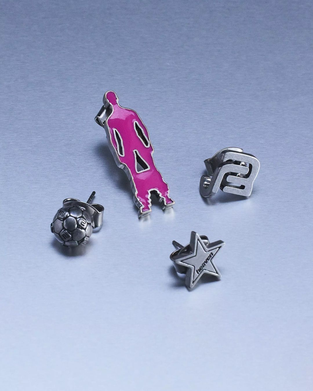 헤븐 바이 마크 제이콥스 x 바라간 협업 컬렉션 출시